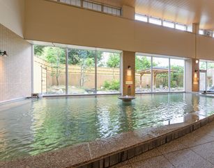 『ホテル京都エミナース（京都竹の郷温泉万葉の湯）』入館料2080円　※別途入湯税